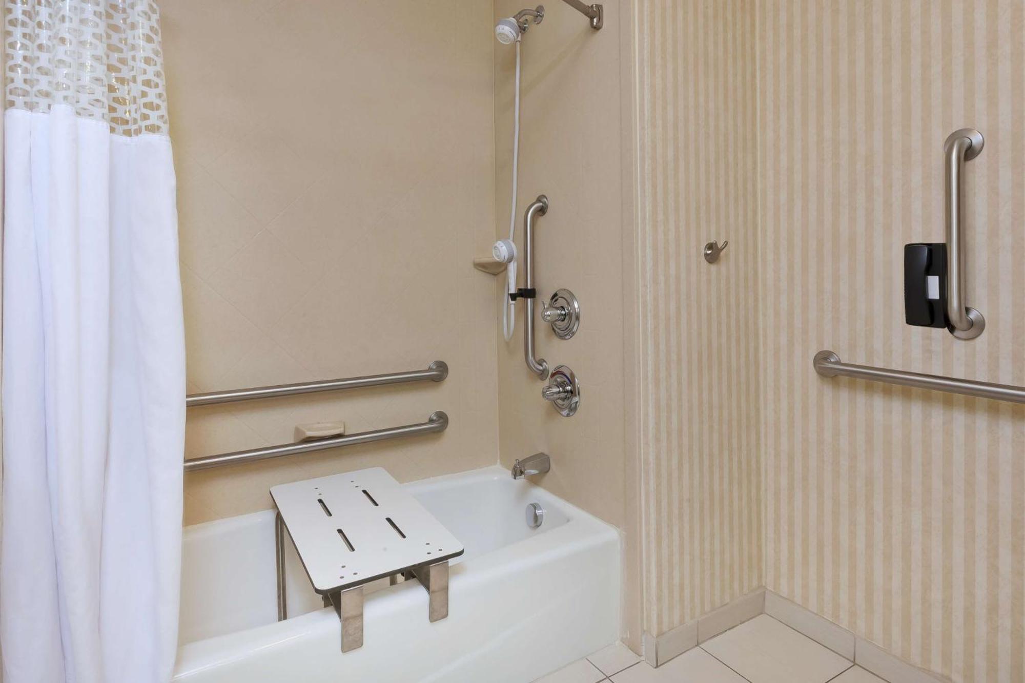 Hampton Inn Detroit/Southgate Eksteriør bilde
