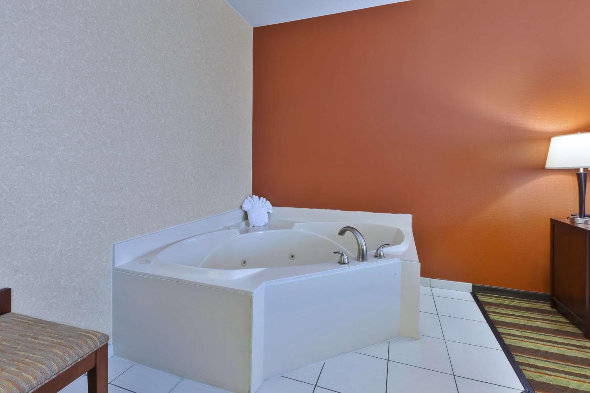 Hampton Inn Detroit/Southgate Eksteriør bilde