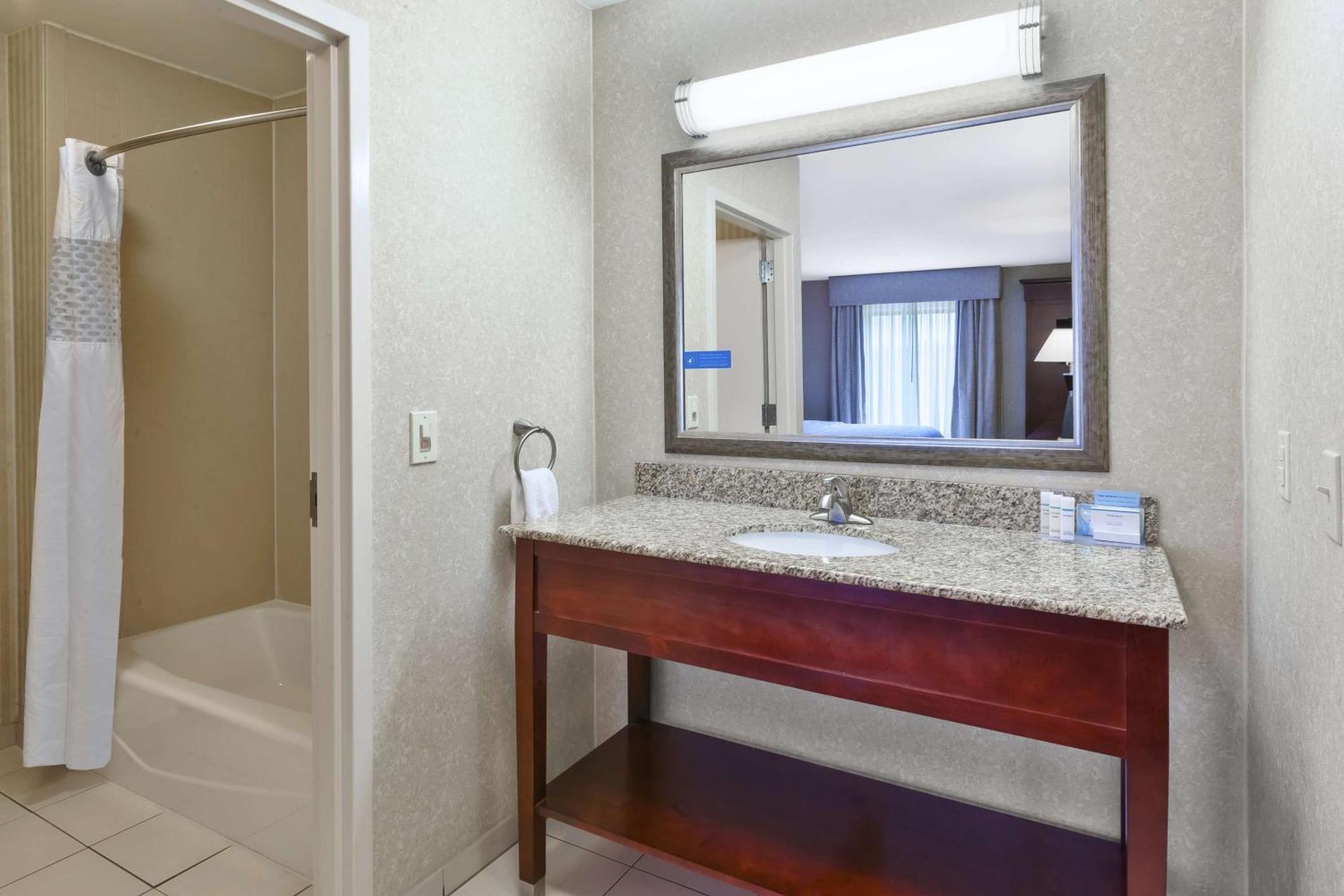Hampton Inn Detroit/Southgate Eksteriør bilde