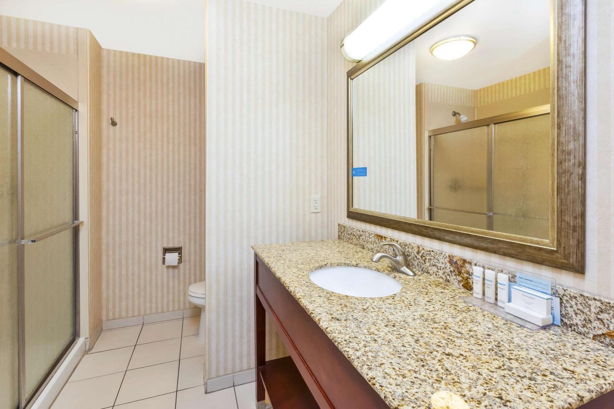 Hampton Inn Detroit/Southgate Eksteriør bilde