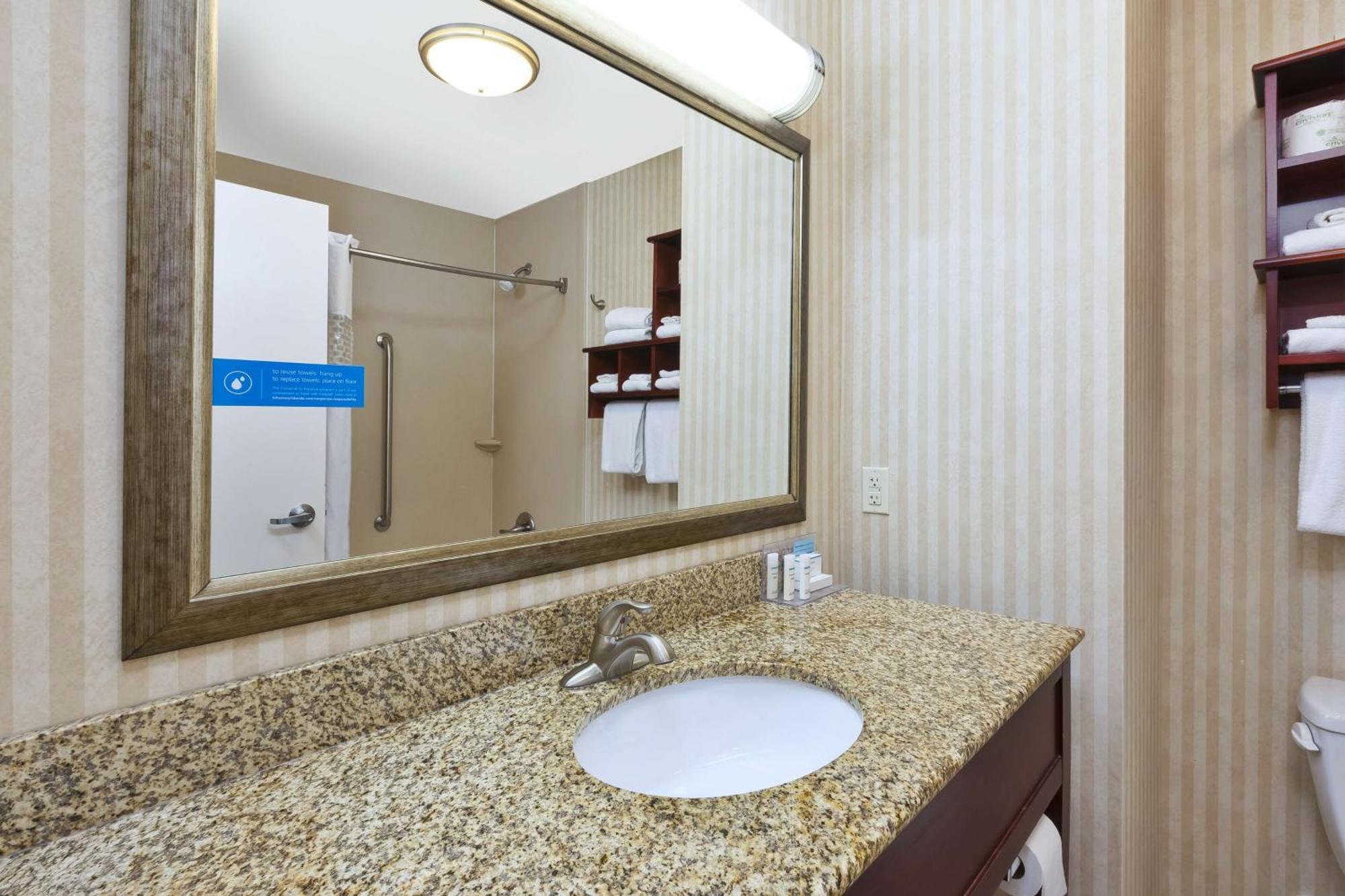 Hampton Inn Detroit/Southgate Eksteriør bilde